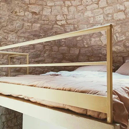 Masseria Lojazzo לינה וארוחת בוקר צ'לייה מספיקה